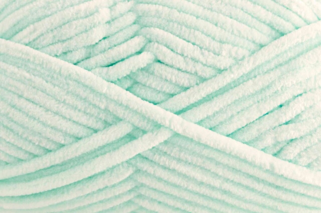 Bella Chenille by Universal Yarn - #113 Aquatic - 100% polyester super bulky yarn